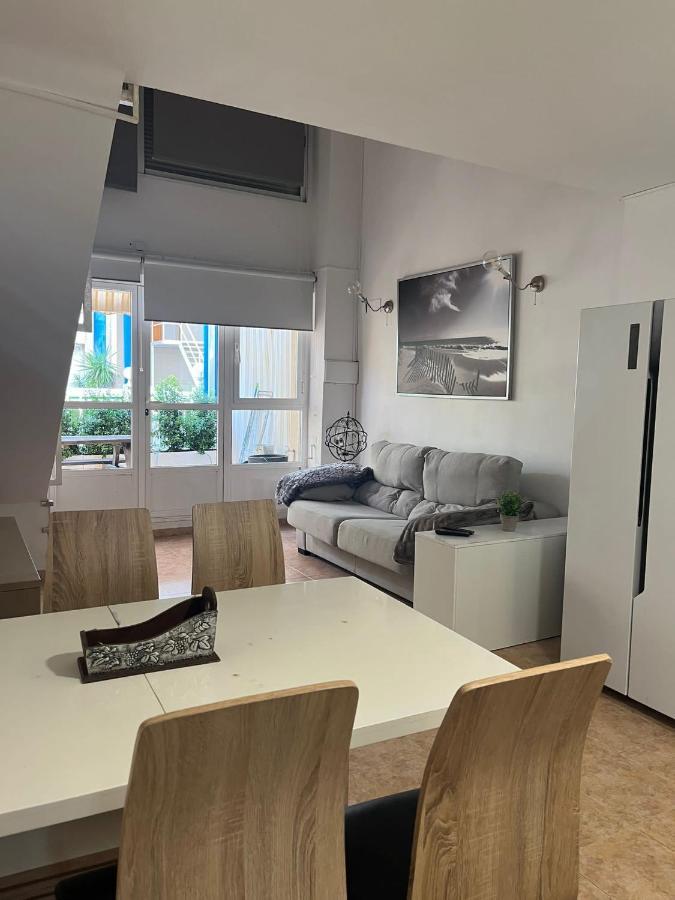 Precioso Duplex A 50M De La Playa Διαμέρισμα Playa de Gandia Εξωτερικό φωτογραφία
